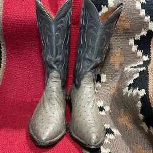 VTG Nocona boots